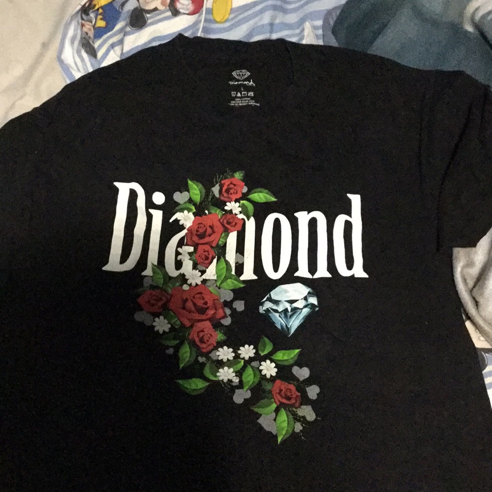 Diamond Supply Co.Roses and diamond t-shirt